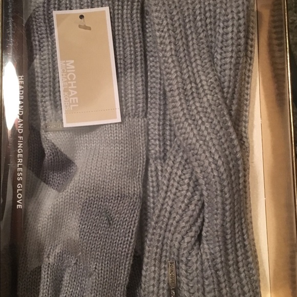 Michael Kors Fingerless Gloves&Headband Set - Picture 2 of 3